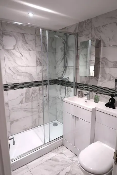 Apartment ***Spotless, Bright 1 Double Bed Apartment*** Bath United Kingdom